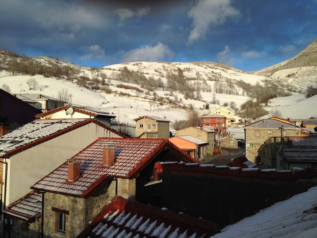 Hotel Rural Pena Castil Sotres Esterno foto